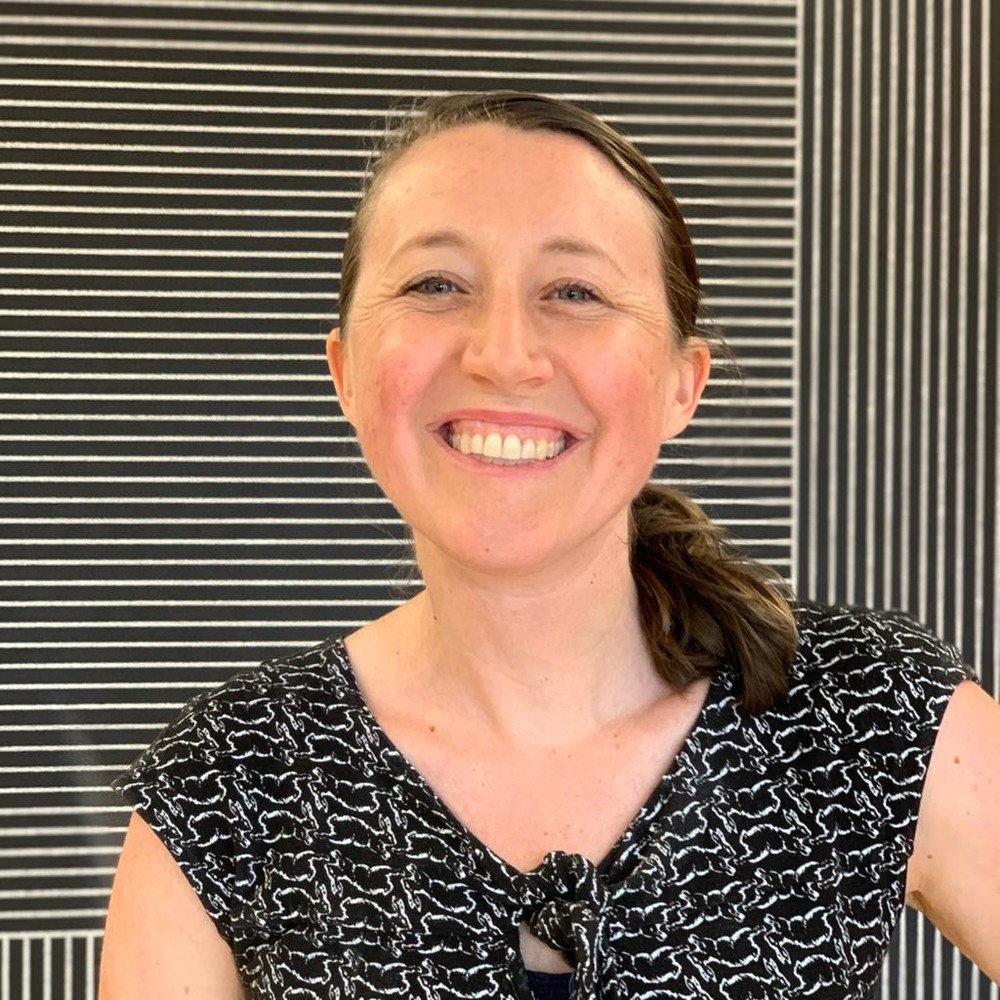 Meet your Posher, Julia